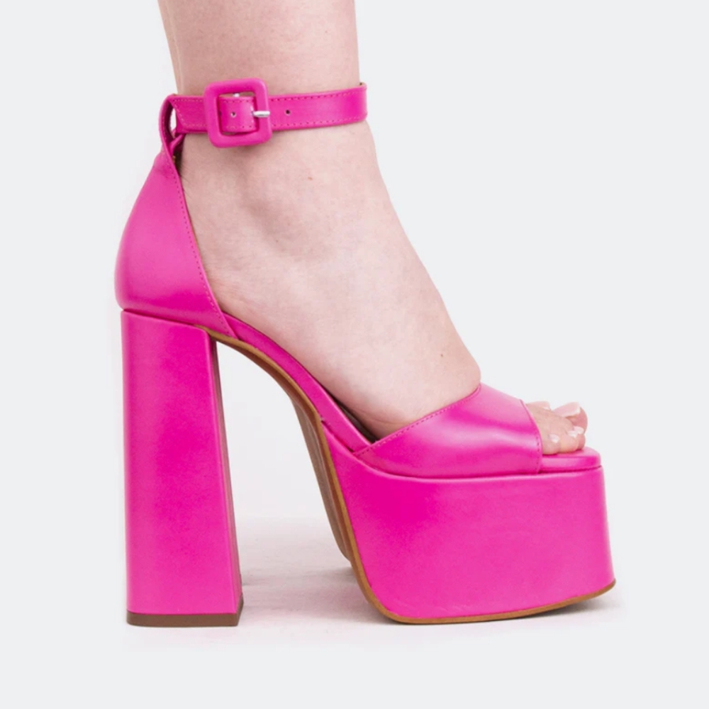 L'intervalle Barbie Pink Platform Heel Sandals